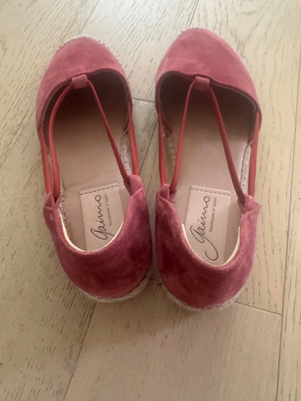 Gaimo Pink Suede Espadrille Flats Made in Spain EU 38 NWOB